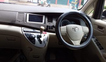 Used Abroad 2012 Toyota Isis full