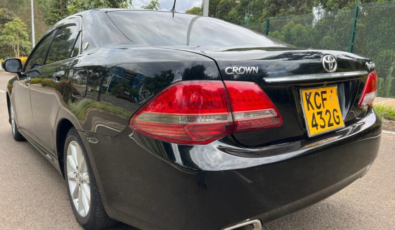 Toyota Crown 2008 Locally Used full
