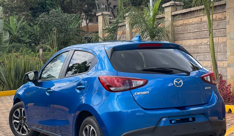 Mazda Demio New full