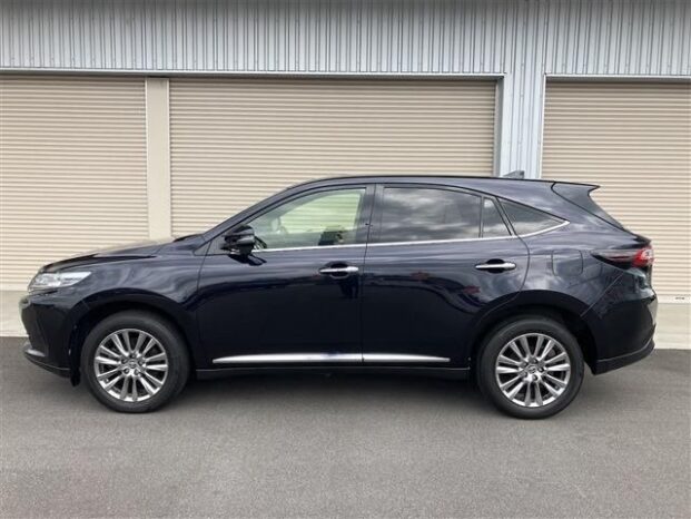 Toyota Harrier 2.0 Premium 2018 (Foreign Used) full