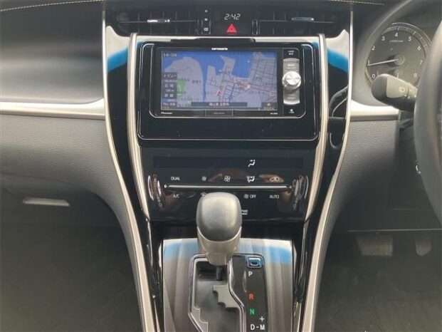 Toyota Harrier 2.0 Premium 2018 (Foreign Used) full