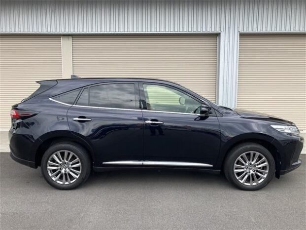 Toyota Harrier 2.0 Premium 2018 (Foreign Used) full