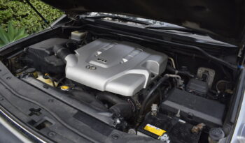 Toyota Land Cruiser 200 Series V8 full